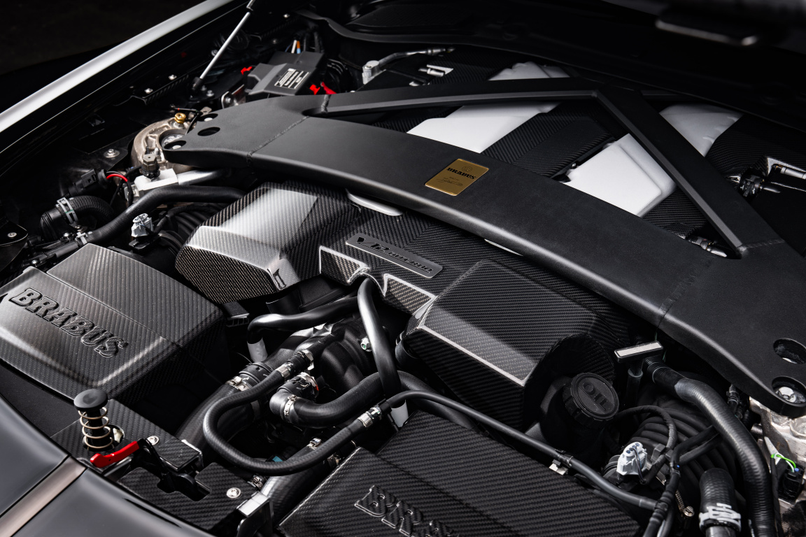 SMALL_BRABUS BODO_Driven by Legacy (17)